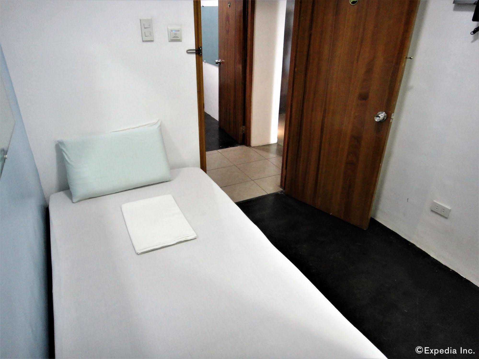 G-Galyx Inn Hotel Cagayan de Oro Exterior photo